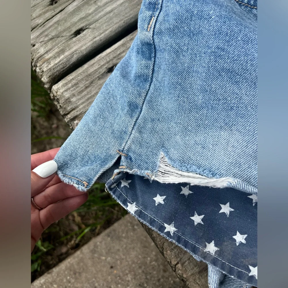 Old Navy Light Blue Denim Cutoff Shorts Americana Pocket Accents Girls Sz 12